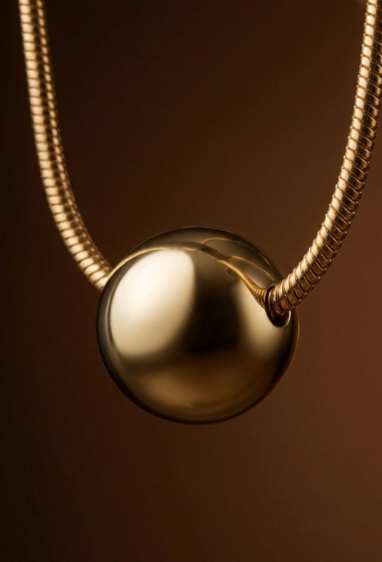 Gold-Filled Minimalist Stone Pendant – Aurelleluxe Everyday Necklace